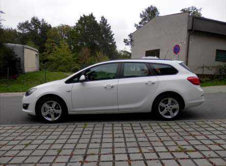 Opel - Astra