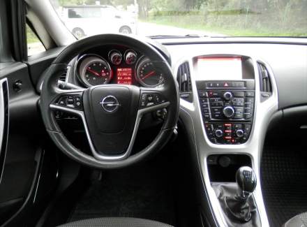 Opel - Astra