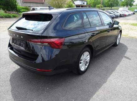Škoda - Octavia