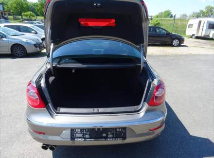 Volkswagen - Passat CC