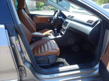 Volkswagen - Passat CC