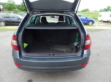 Škoda - Octavia