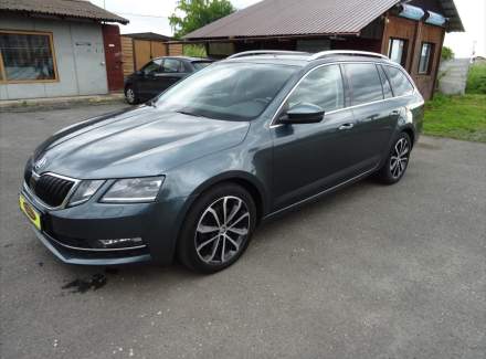 Škoda - Octavia