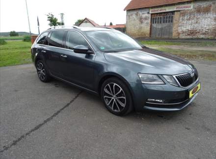 Škoda - Octavia