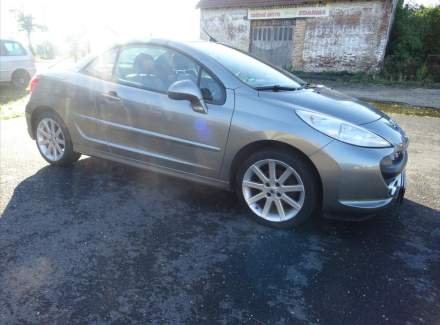 Peugeot - 207
