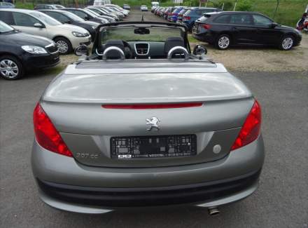 Peugeot - 207