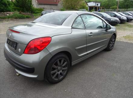 Peugeot - 207
