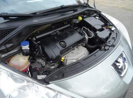 Peugeot - 207