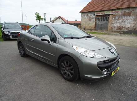 Peugeot - 207