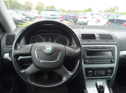 Škoda - Octavia