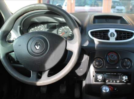 Renault - Clio