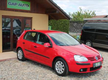 Volkswagen - Golf