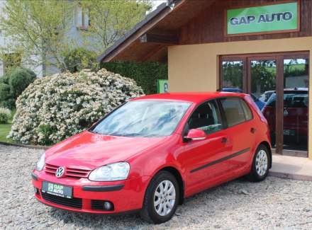 Volkswagen - Golf