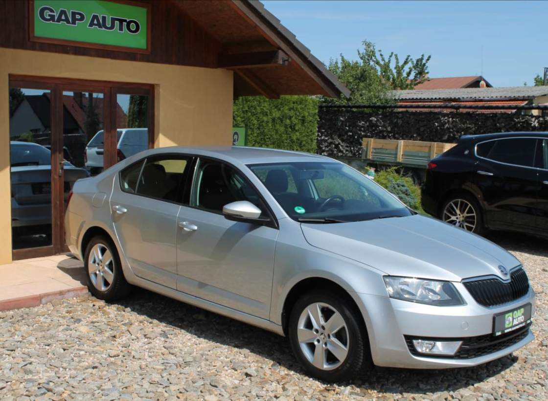 Škoda - Octavia