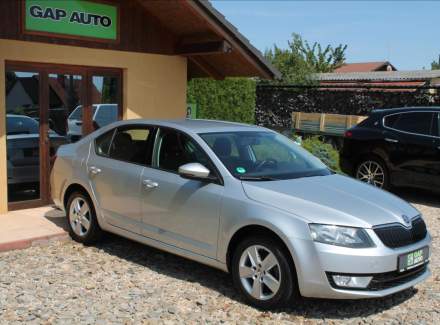 Škoda - Octavia