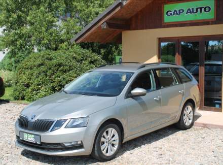 Škoda - Octavia