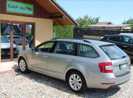 Škoda - Octavia