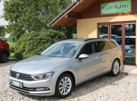 Volkswagen - Passat