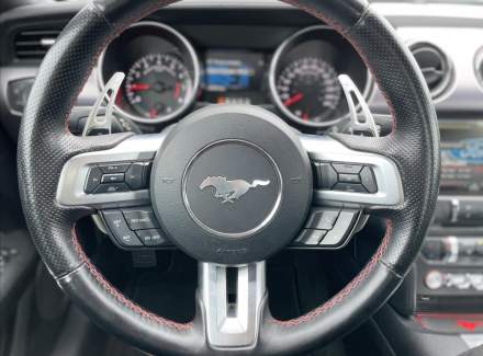 Ford - Mustang