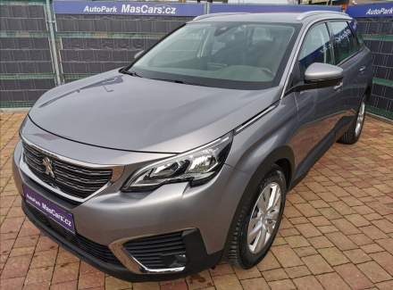 Peugeot - 5008