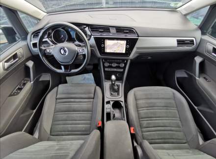 Volkswagen - Touran