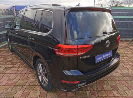 Volkswagen - Touran