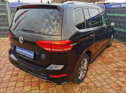 Volkswagen - Touran