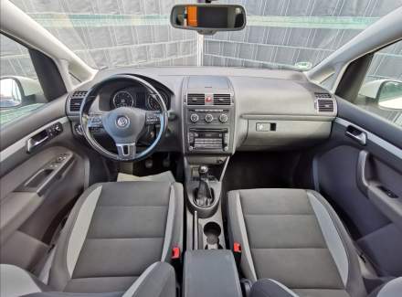 Volkswagen - Touran