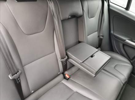 Volvo - V60