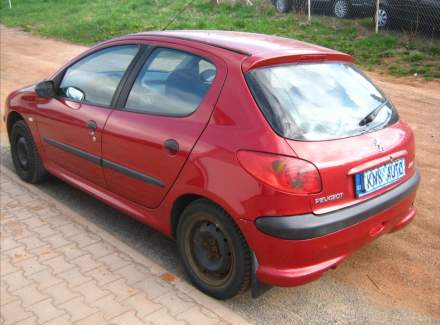 Peugeot - 206