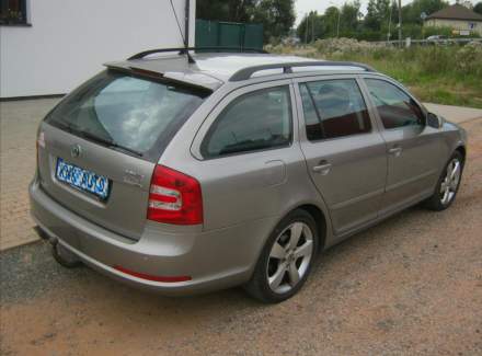 Škoda - Octavia