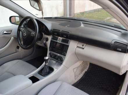 Mercedes-Benz - C-class