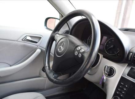 Mercedes-Benz - C-class