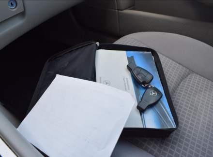 Mercedes-Benz - C-class