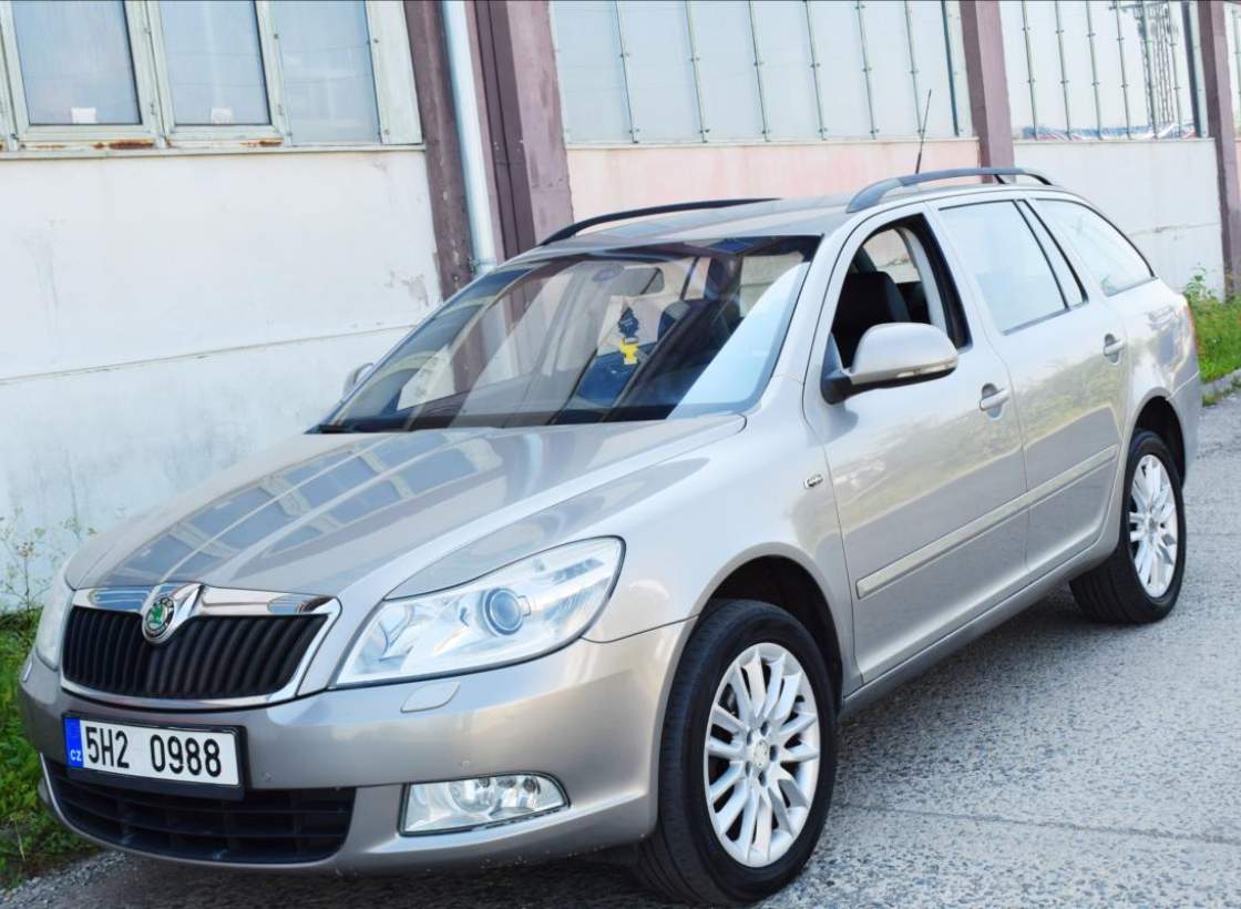 Škoda - Octavia