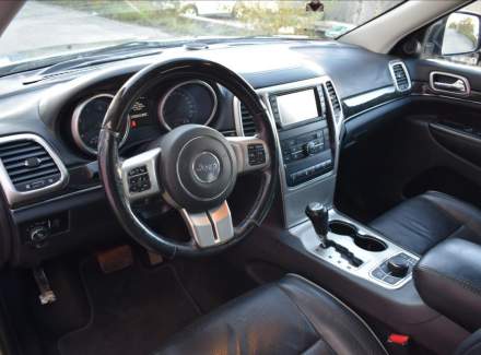 Jeep - Grand Cherokee