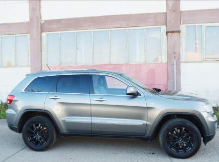 Jeep - Grand Cherokee