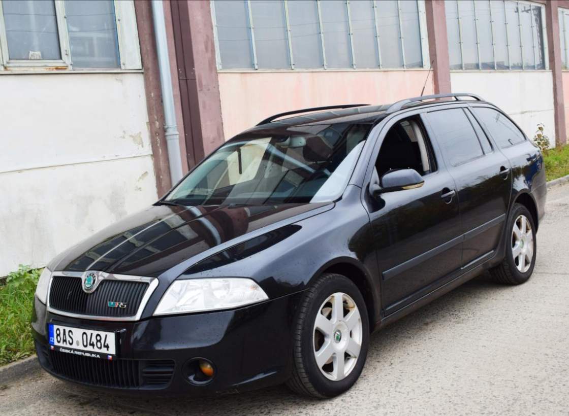 Škoda - Octavia