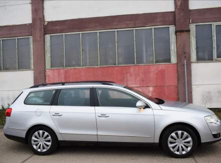 Volkswagen - Passat