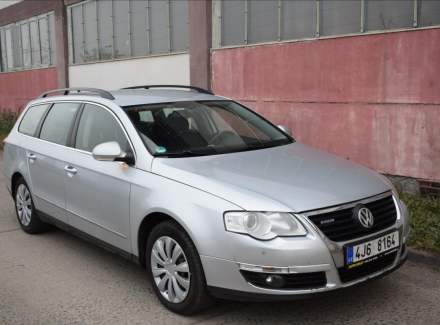 Volkswagen - Passat