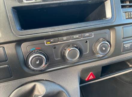 Volkswagen - Caravelle