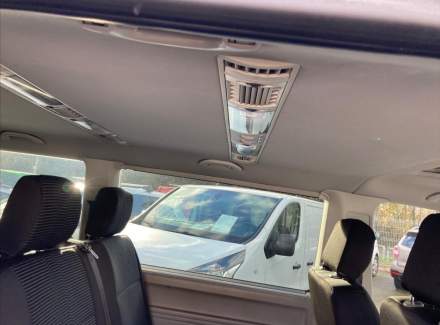 Volkswagen - Caravelle