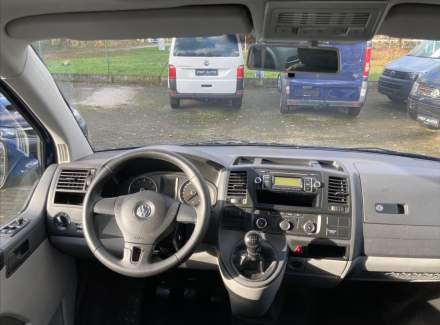 Volkswagen - Caravelle