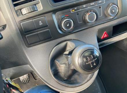 Volkswagen - Caravelle