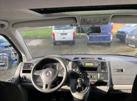 Volkswagen - Caravelle