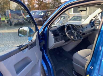 Volkswagen - Caravelle