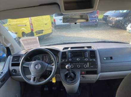 Volkswagen - Caravelle