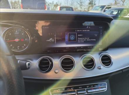 Mercedes-Benz - E-class