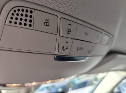 Mercedes-Benz - E-class