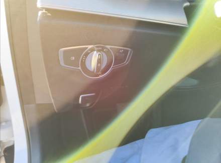 Mercedes-Benz - E-class